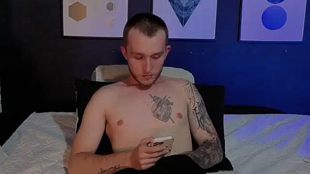 Dylanwhite23  online show from March 2026 01:30:01 AM