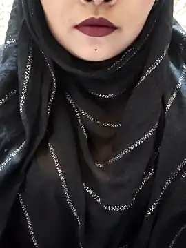 Indian-Nazia online show from December 2025 07:43:01 PM