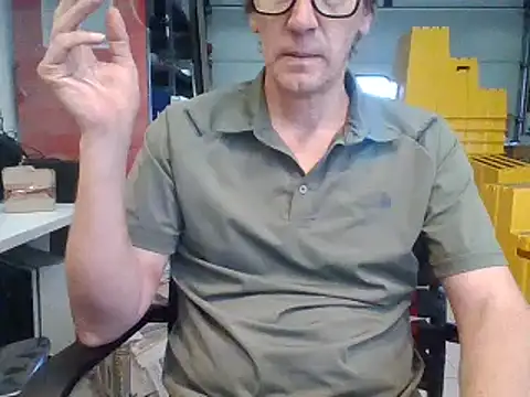 Snapshot of Raimundo1971 chatting on November 2025 03:47:01 PM Raimundo1971 online show from November 2025 03:47:01 PM