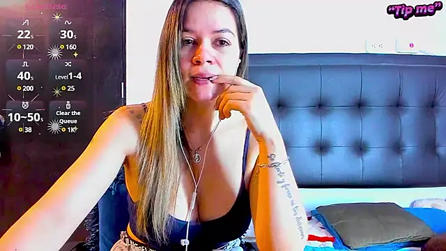 Snapshot of daniela_beauty chatting on December 2024 02:35:02 PM daniela beauty online show from December 2024 02:35:02 PM