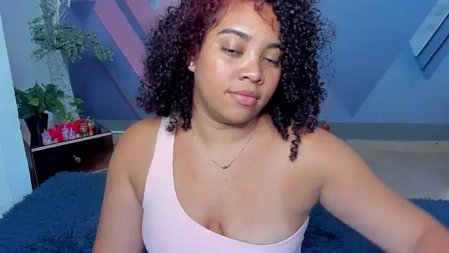 Snapshot of AngelaCoffee chatting on January 2025 05:00:01 AM AngelaCoffee online show from January 2025 05:00:01 AM