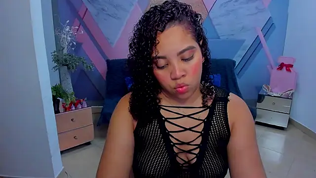 Snapshot of AngelaCoffee chatting on January 2025 02:26:01 AM AngelaCoffee online show from January 2025 02:26:01 AM