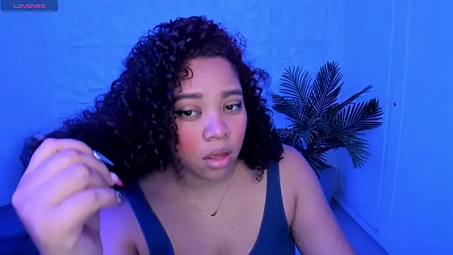 Snapshot of AngelaCoffee chatting on February 2025 04:01:01 AM AngelaCoffee online show from February 2025 04:01:01 AM