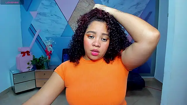Snapshot of AngelaCoffee chatting on March 2025 03:28:02 AM AngelaCoffee online show from March 2025 03:28:02 AM