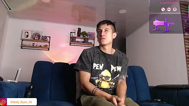 ashely ryan24 online show from February 2026 11:23:01 PM