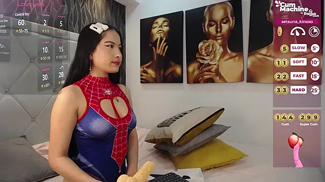 Snapshot of Madeline_Dreams chatting on March 2025 01:18:01 PM Madeline Dreams online show from March 2025 01:18:01 PM