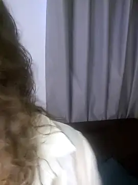 Snapshot of kitty_84 chatting on June 2026 11:01:01 AM kitty 84 online show from June 2026 11:01:01 AM