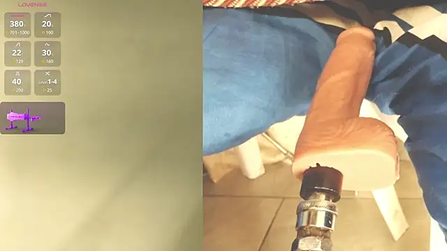 aleja20 - online show from March 2026 04:36:02 AM