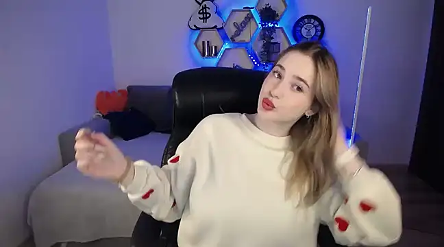 SabrinViolet online show from January 2025 09:13:01 AM