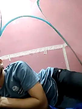 Snapshot of Indiandaddy11 chatting on December 2024 10:43:01 AM Indiandaddy11 online show from December 2024 10:43:01 AM