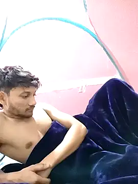 Snapshot of Indiandaddy11 chatting on December 2024 09:22:01 PM Indiandaddy11 online show from December 2024 09:22:01 PM