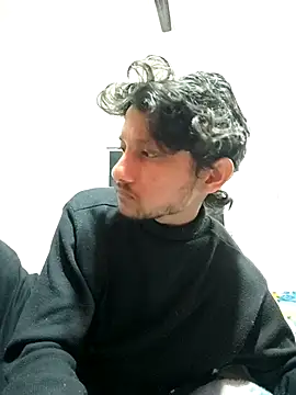 Snapshot of Indiandaddy11 chatting on February 2025 07:07:01 PM Indiandaddy11 online show from February 2025 07:07:01 PM