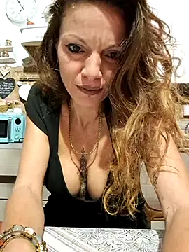 vampvanna23 online show from November 2025 04:55:02 AM