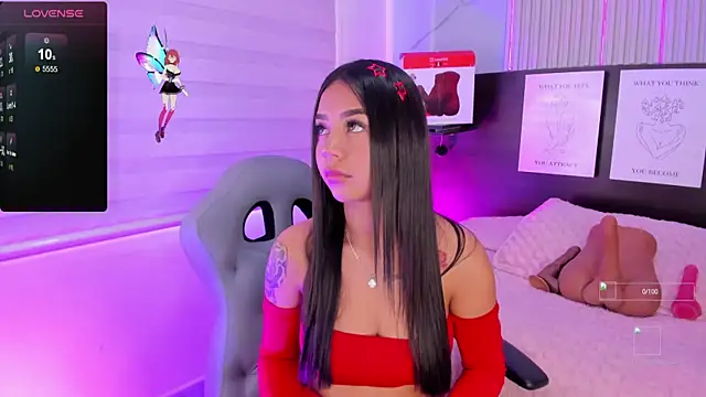 Snapshot of Violet_spencer chatting on October 2025 07:45:02 PM Violet spencer online show from October 2025 07:45:02 PM