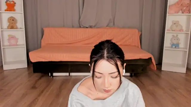 Snapshot of tinki_winkii chatting on November 2025 04:39:02 AM tinki winkii online show from November 2025 04:39:02 AM