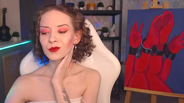 Snapshot of FascinatingEyess chatting on December 2025 11:53:01 PM FascinatingEyess online show from December 2025 11:53:01 PM