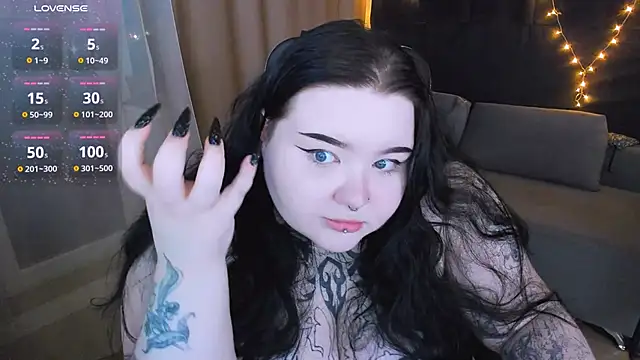 Gotic Pie online show from December 2024 10:13:01 PM