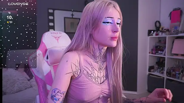 fraulein mooon online show from March 2026 06:14:02 PM