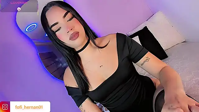Sofi hdz online show from May 2026 09:42:01 PM