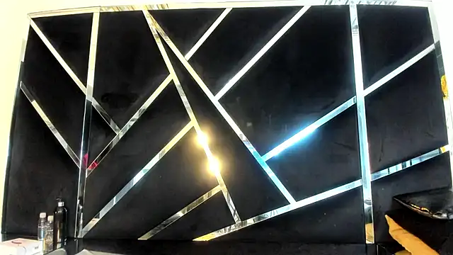 Ivanna18 x online show from November 2025 03:39:02 AM