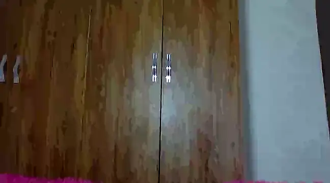 Snapshot of Rose_berry chatting on February 2025 05:33:02 AM Rose berry online show from February 2025 05:33:02 AM