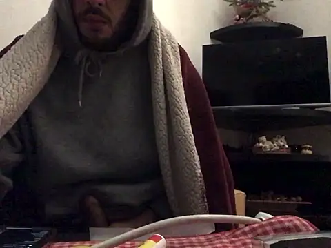 Snapshot of DragonPink chatting on December 2024 10:06:02 AM DragonPink online show from December 2024 10:06:02 AM