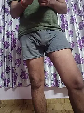 Snapshot of Collegeboywithbigweapan21 chatting on July 2026 04:54:02 PM Collegeboywithbigweapan21 online show from July 2026 04:54:02 PM