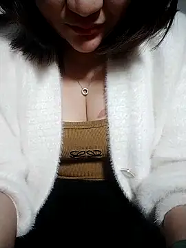 Snapshot of Rose_DiDi chatting on February 2025 01:40:01 AM Rose DiDi online show from February 2025 01:40:01 AM