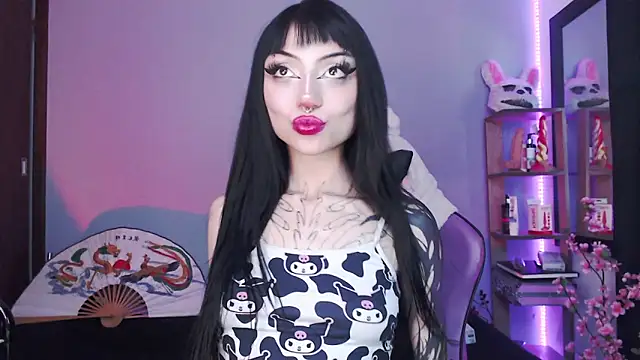 Snapshot of catipetite chatting on January 2025 05:30:01 AM catipetite online show from January 2025 05:30:01 AM