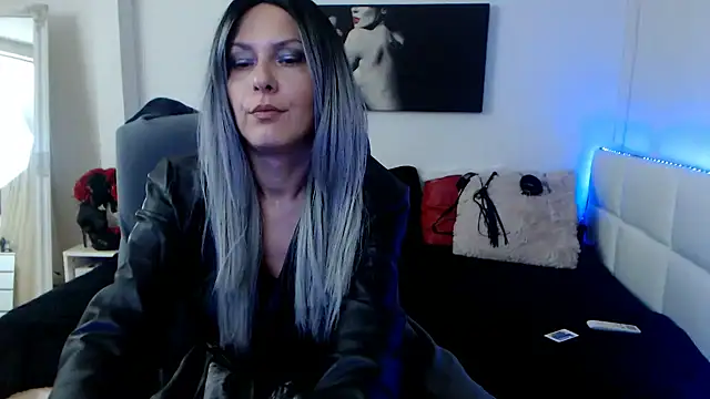 EvelynQueenn online show from January 2025 05:59:02 AM