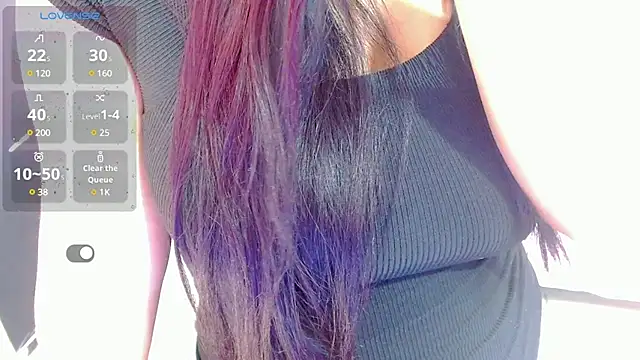 Snapshot of Lanna_belle28 chatting on February 2025 01:08:02 PM Lanna belle28 online show from February 2025 01:08:02 PM