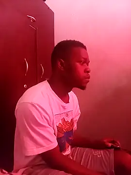 Uncletee112 online show from January 2026 07:43:02 AM