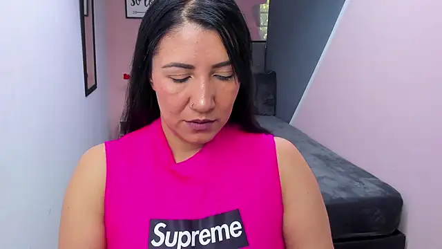 GiaFox  online show from February 2025 12:33:02 PM