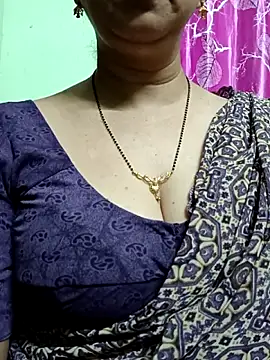 Rosy-B online show from November 2025 09:25:02 PM