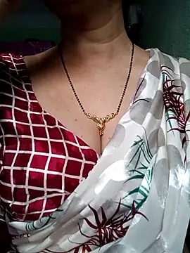 Snapshot of Rosy-B chatting on February 2026 12:51:02 AM Rosy-B online show from February 2026 12:51:02 AM