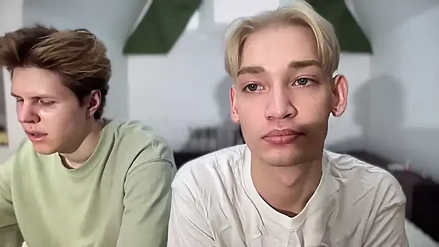 Nick Win online show from January 2025 04:01:01 AM