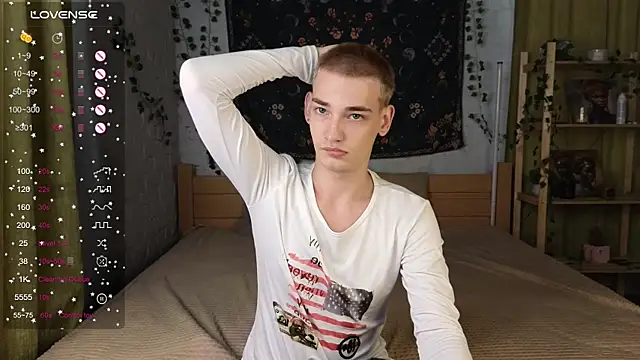 Nick Win online show from September 2025 11:42:01 AM