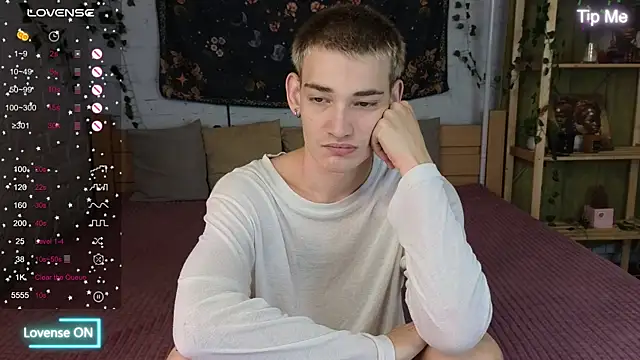 Nick Win online show from October 2025 02:48:02 PM