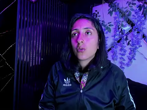 Cameron cutte online show from January 2026 02:38:01 AM