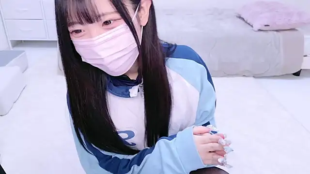 Suzu ch xx online show from January 2025 06:35:01 PM