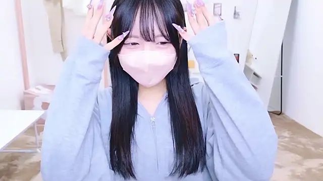 Suzu ch xx online show from September 2025 01:03:01 PM