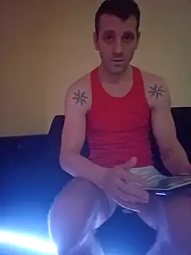 Snapshot of Aian09 chatting on December 2024 08:21:02 PM Aian09 online show from December 2024 08:21:02 PM