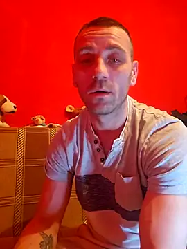 Snapshot of Aian09 chatting on December 2024 03:35:01 PM Aian09 online show from December 2024 03:35:01 PM