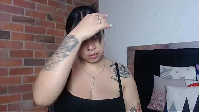 salome  hills1 online show from September 2025 07:14:02 PM