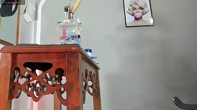 Jimena Grey online show from November 2025 07:30:01 AM