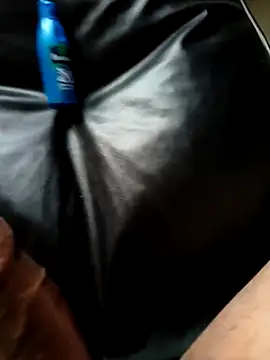 Snapshot of Village_0boy chatting on September 2025 11:12:01 AM Village 0boy online show from September 2025 11:12:01 AM