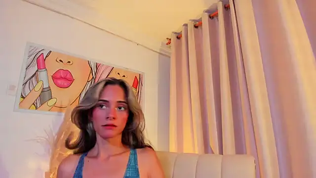 Snapshot of SkiinnyAna chatting on October 2025 07:41:01 PM SkiinnyAna online show from October 2025 07:41:01 PM