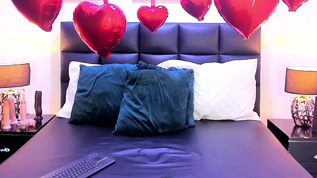 TaraCarson online show from February 2025 12:35:01 AM