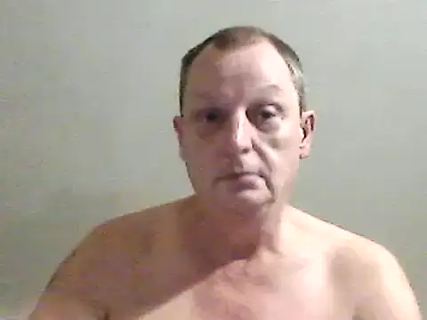 Snapshot of chubbybear2cum chatting on December 2024 08:26:01 AM chubbybear2cum online show from December 2024 08:26:01 AM