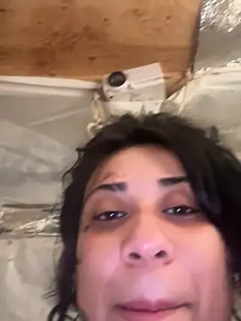 Lilbabbby online show from March 2026 04:44:02 PM